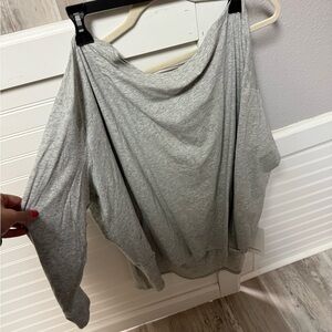 Lululemon back in action long sleeve size 20 grey